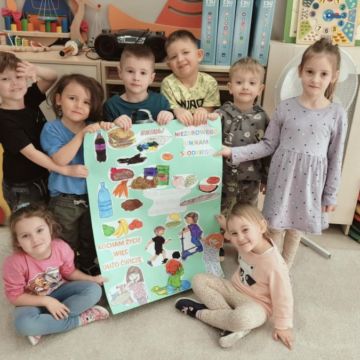 Akademia Zdrowego Przedszkolaka - praca plastyczna