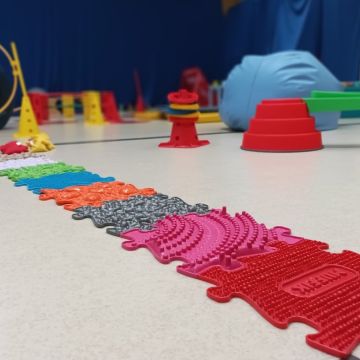 Zajęcia sensoryczno-motoryczne „ruch to zdrowie” 