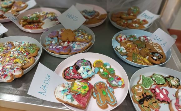 BOŻONARODZENIOWE WARSZTATY PLASTYCZNE  "ŚWIĘTA TUŻ, TUŻ..."